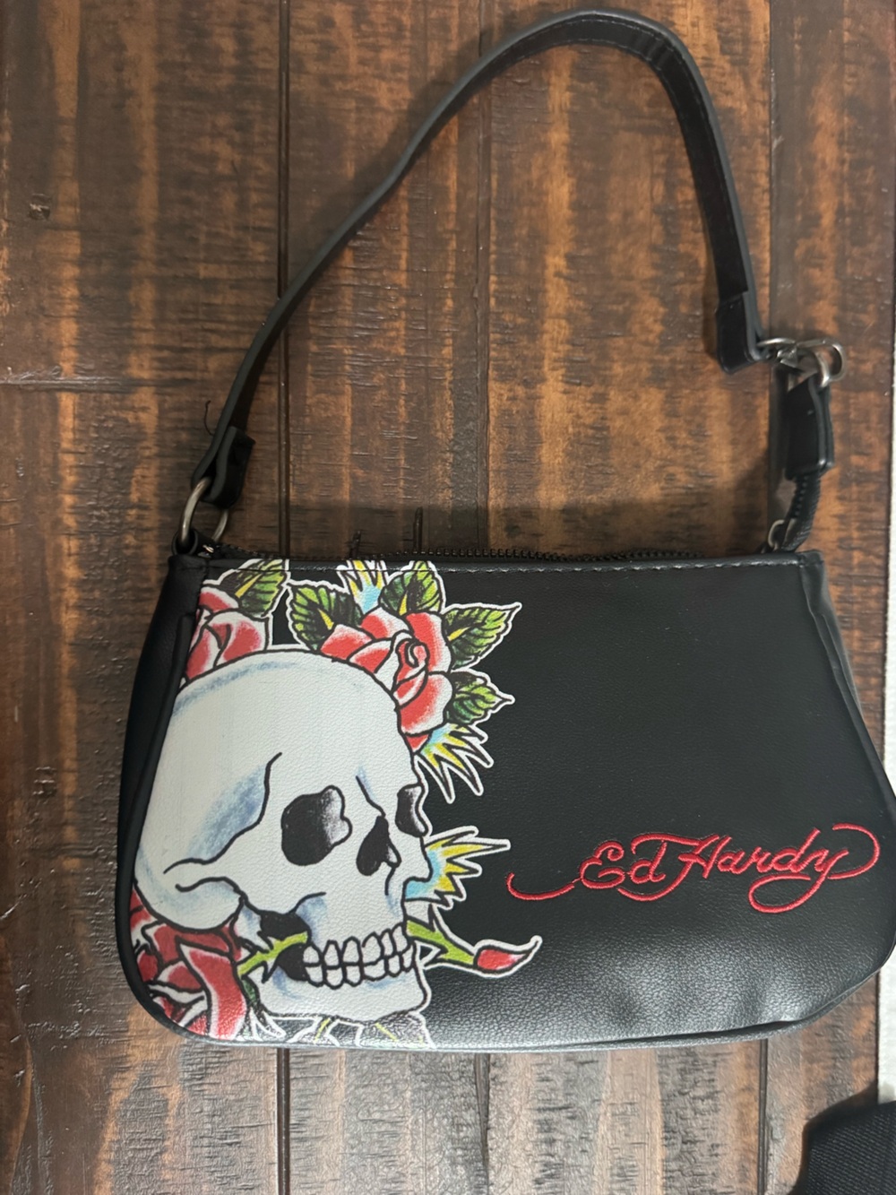 Ed Hardy Skull & Roses Wristlet Clutch – NWOT